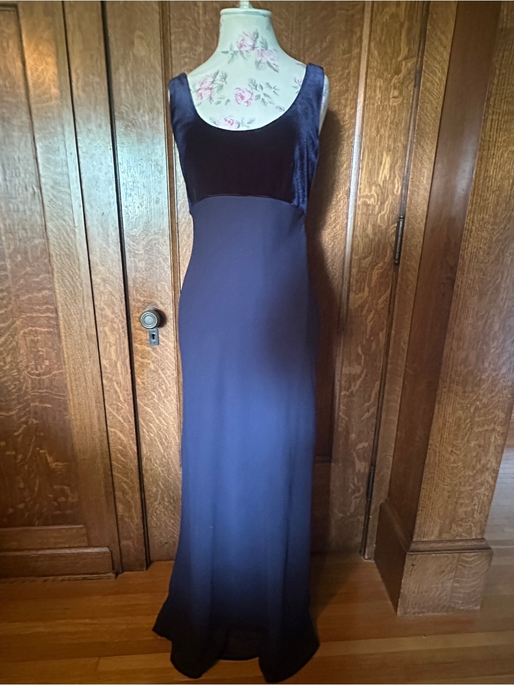 Vtg 90s a fortiori navy blue velvet topped with train formal form fitting gown,